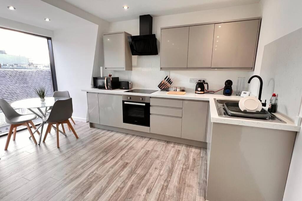 Top Floor Gem In Liverpool City Centre Apartment Exterior photo